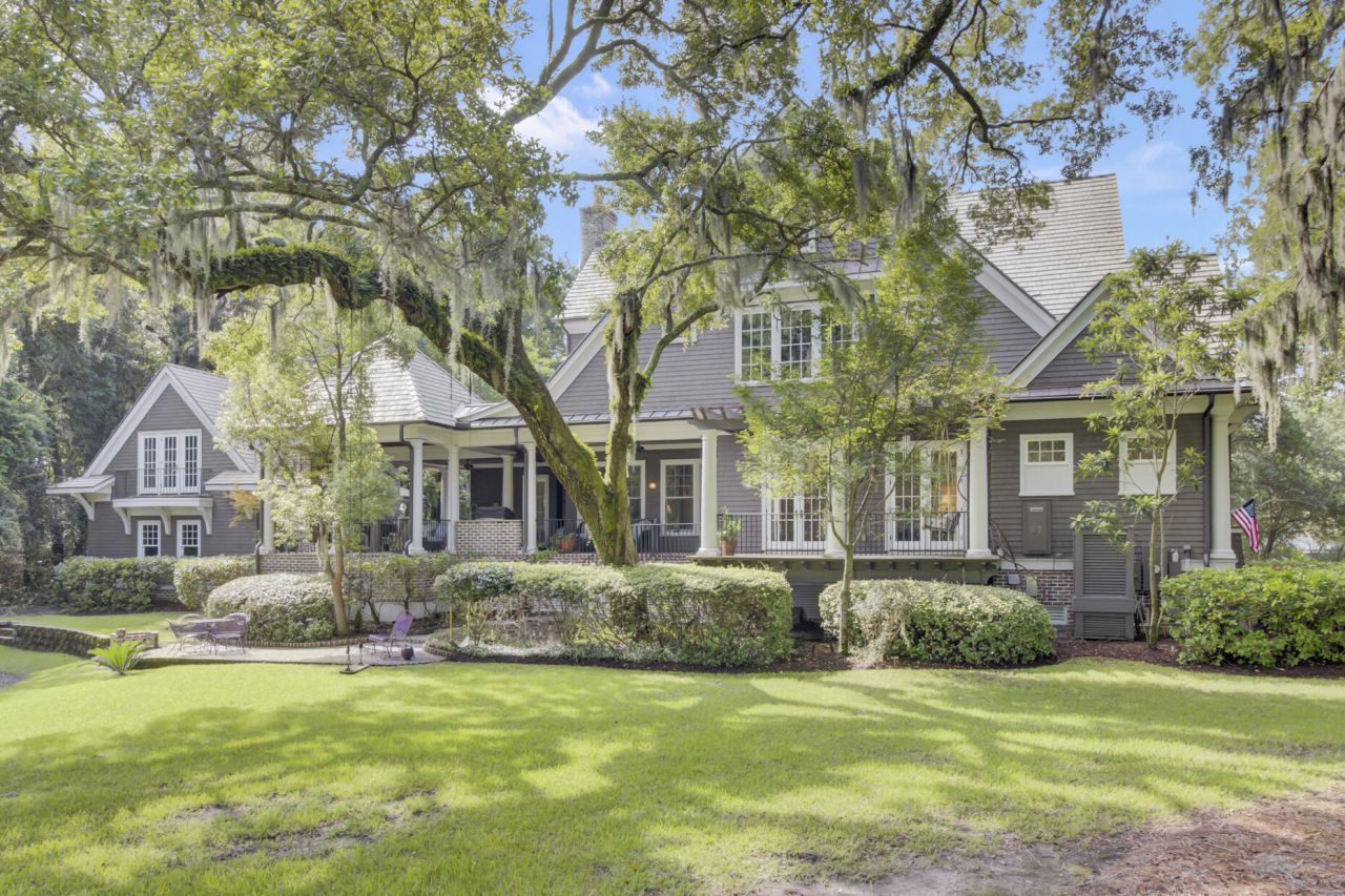 290 Delahow Street Photo 6