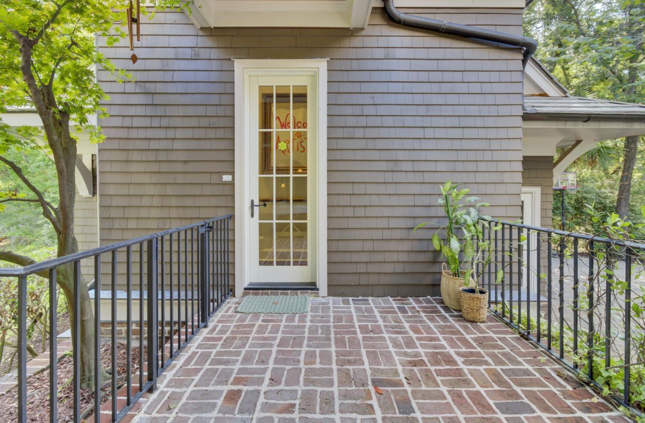 290 Delahow Street Photo 72