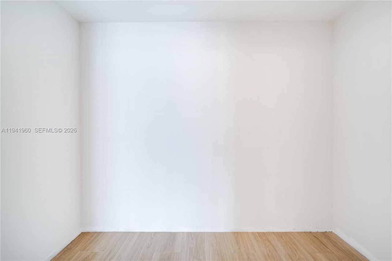 700 NE 24 Street, Unit 4203, Miami, FL 33137 Photo