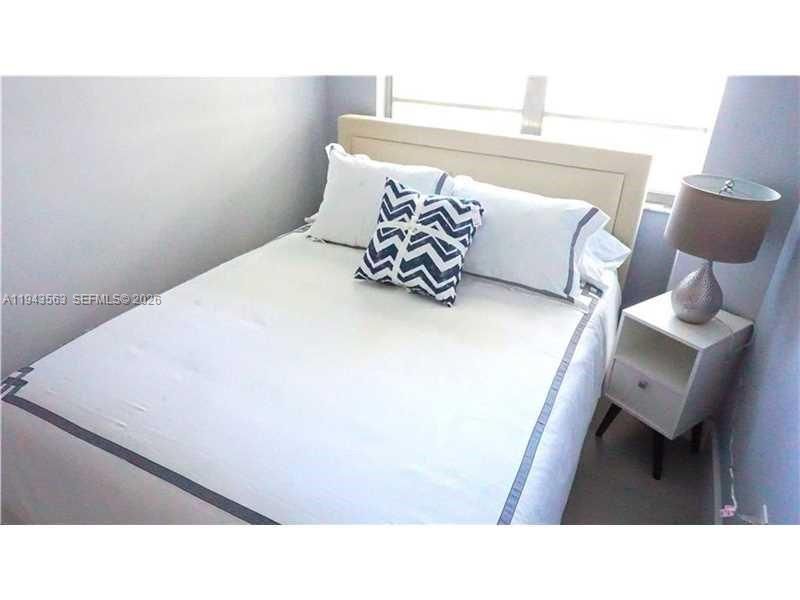 100 Lincoln Rd, Unit 420, Miami Beach, FL 33139 Photo