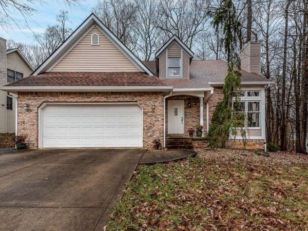 4645 N Chatham Drive, Bloomington, IN 47404