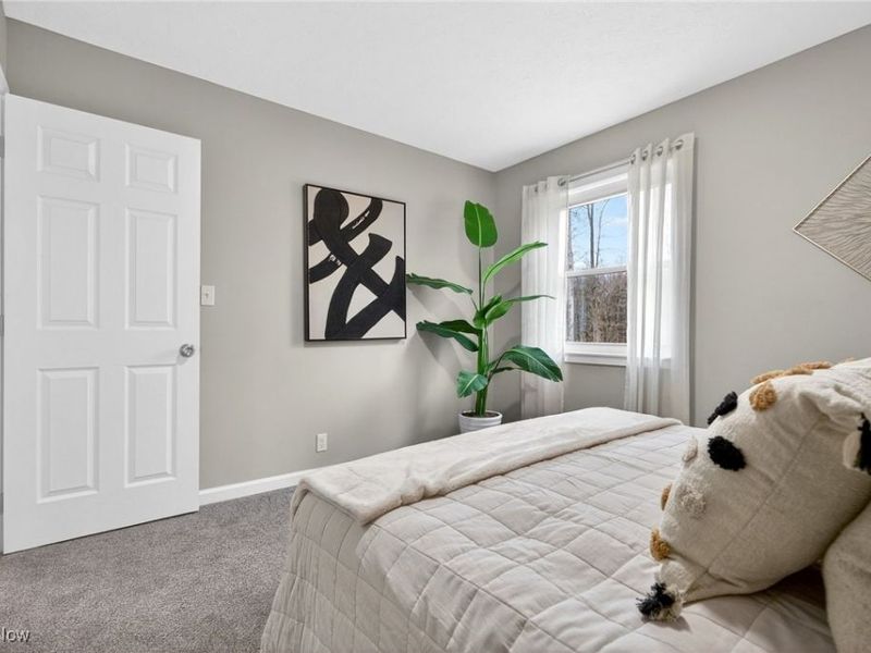 9144 Hickory Circle, Windham, OH 44288 Photo 18