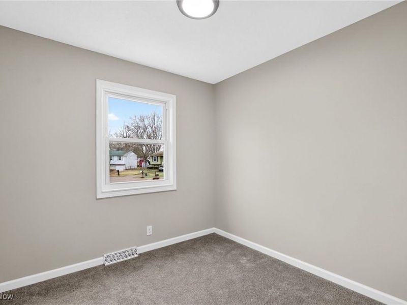 9144 Hickory Circle, Windham, OH 44288 Photo 23