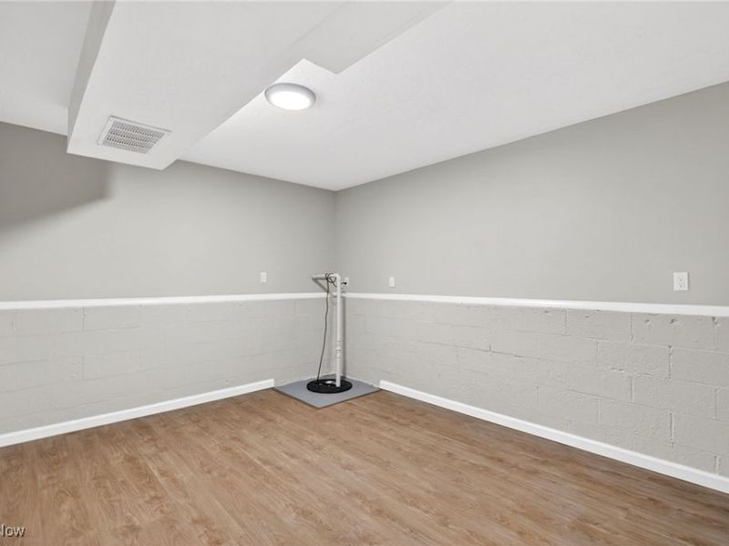 9144 Hickory Circle, Windham, OH 44288 Photo 30