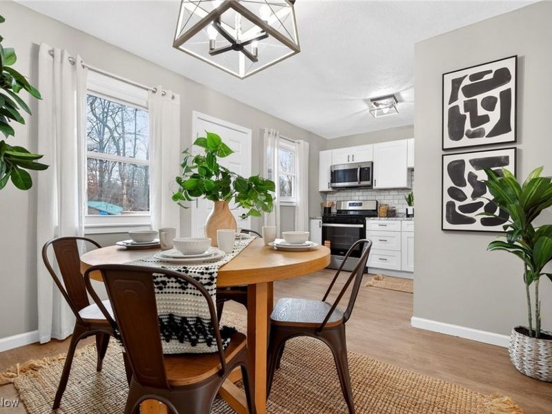 9144 Hickory Circle, Windham, OH 44288 Photo 8