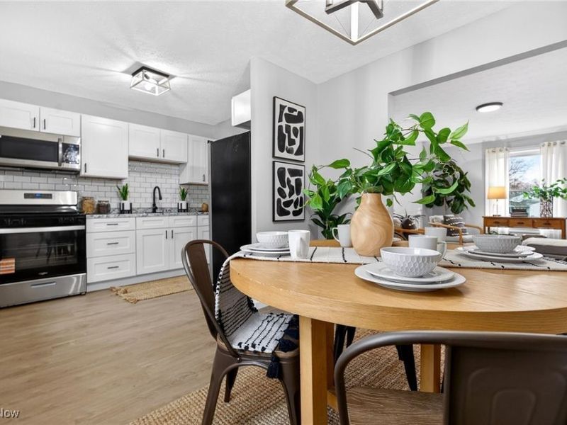 9144 Hickory Circle, Windham, OH 44288 Photo 9