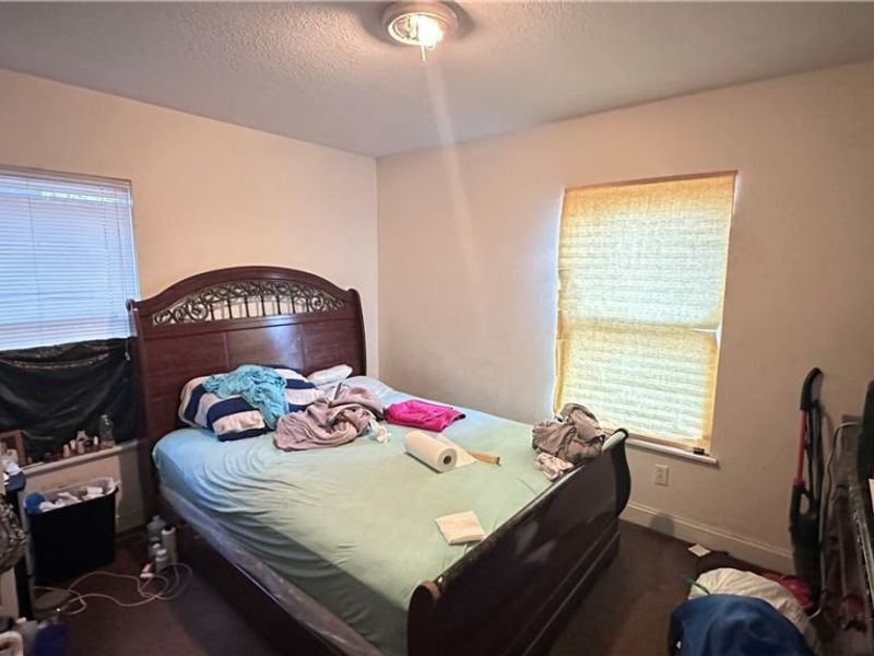 10704 Amor Avenue, Cleveland, OH 44108 Photo 8