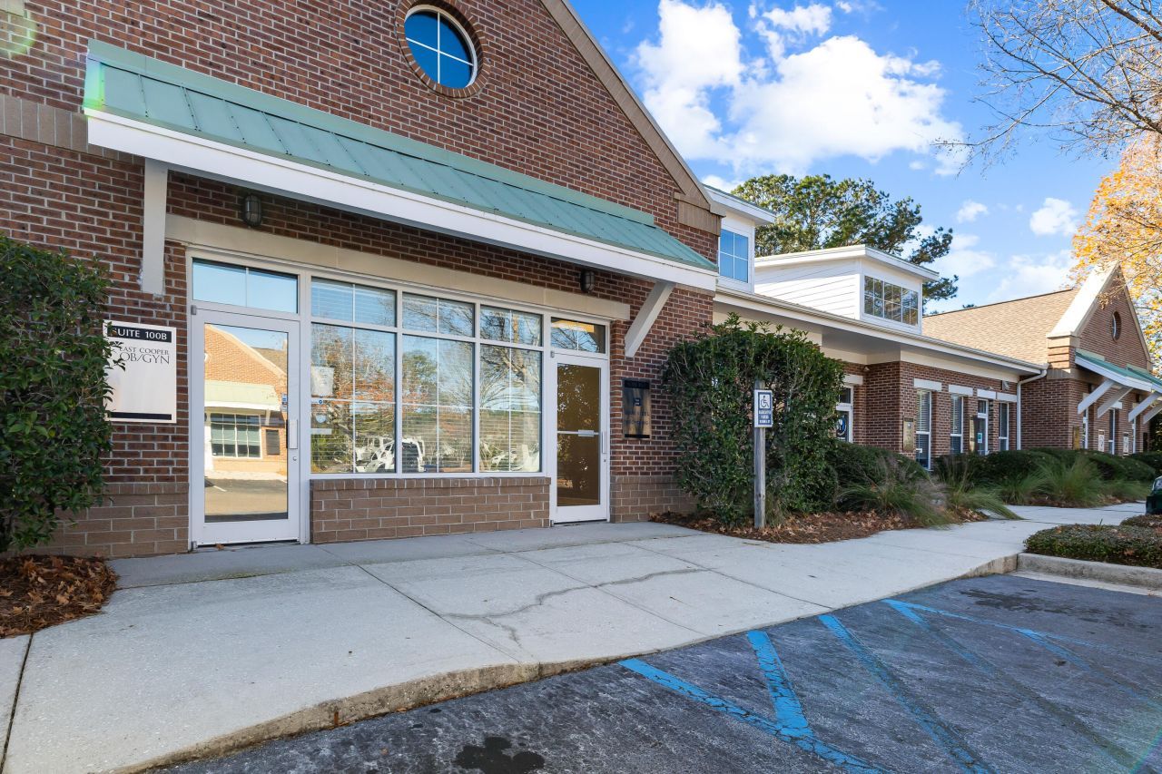 3400 Salterbeck Street Photo 23