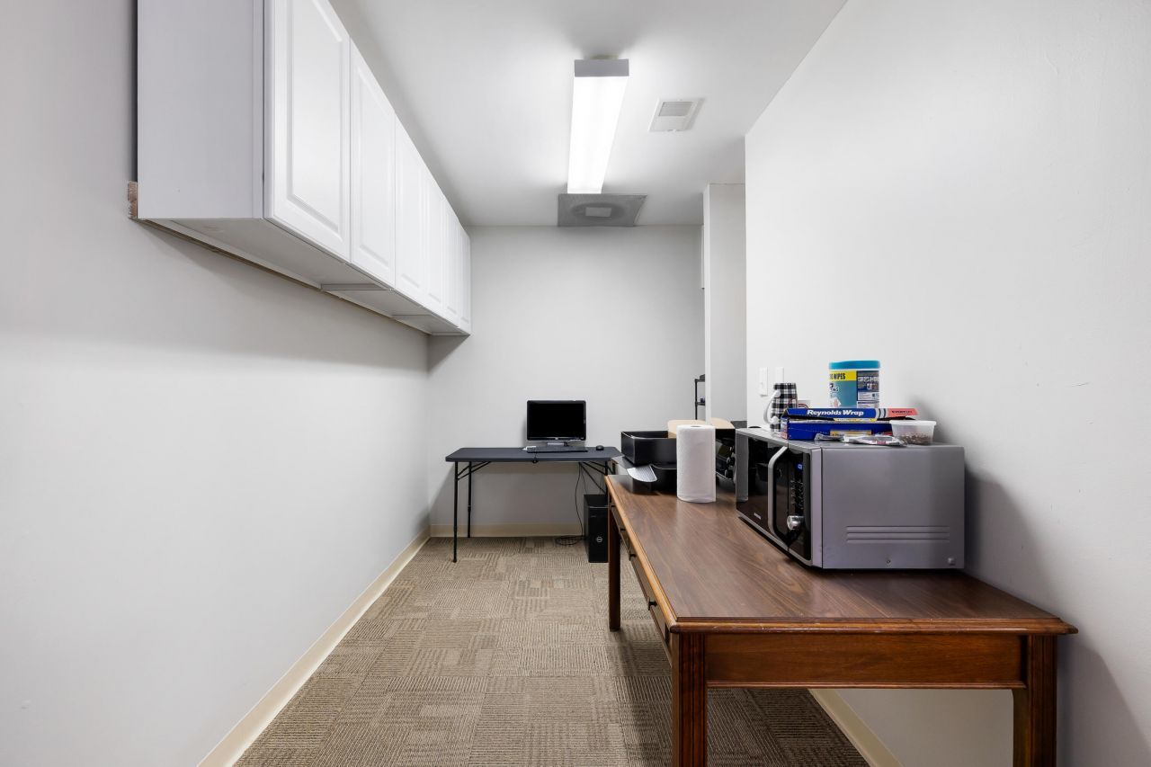 3400 Salterbeck Street Photo 28