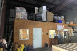 1445 Greenleaf Street photo 4