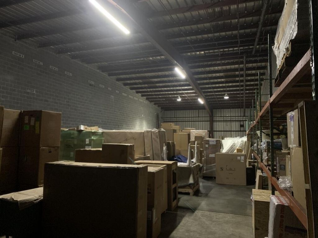 1445 Greenleaf Street Photo 9