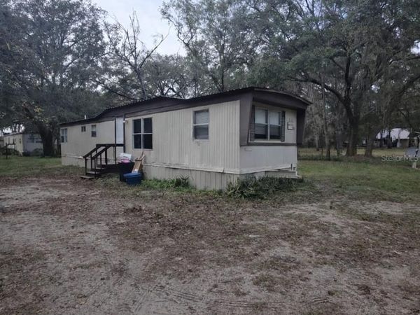 205 LITTLE STAR ROAD, HAWTHORNE, FL 32640