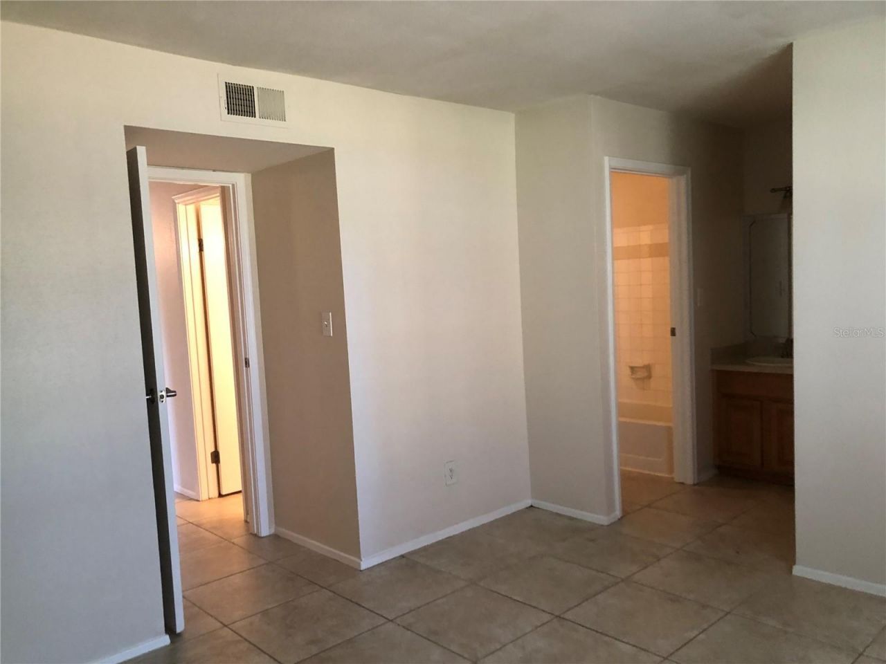 9100 Dr Martin Luther King Jr Street N, Unit 1103, Saint Petersburg, FL 33702 Photo