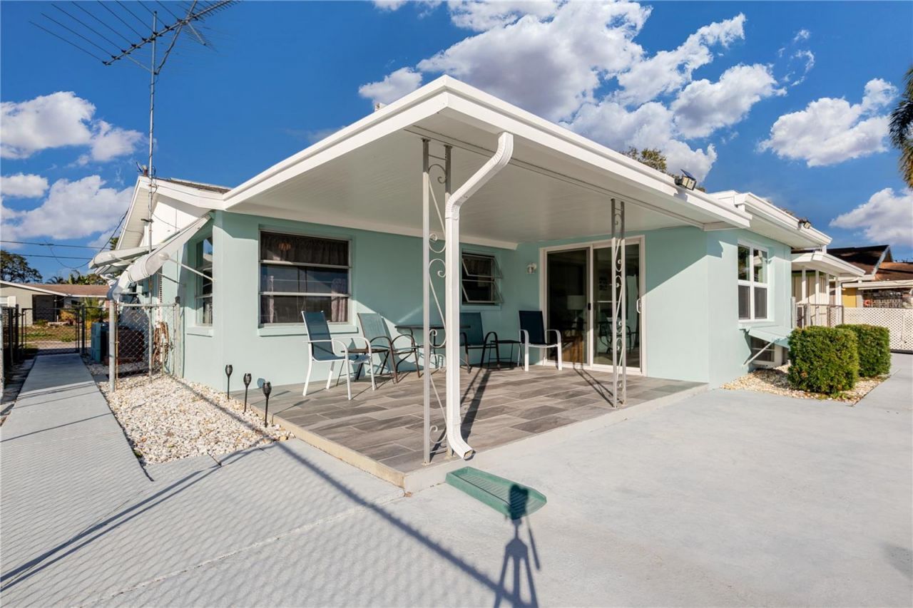 5644 Riddle Road, Holiday, FL 34690 Photo