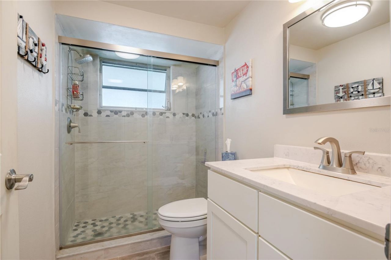 5644 Riddle Road, Holiday, FL 34690 Photo