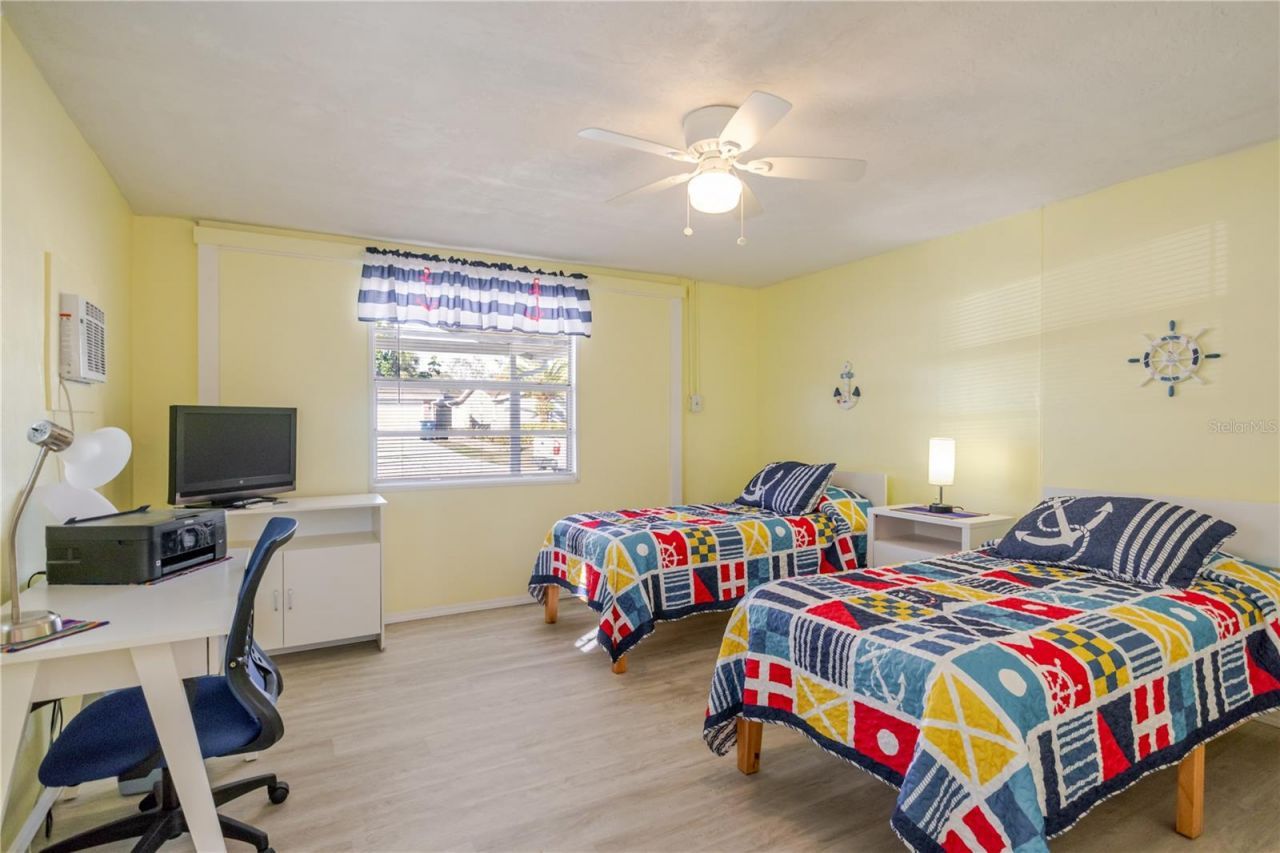 5644 Riddle Road, Holiday, FL 34690 Photo