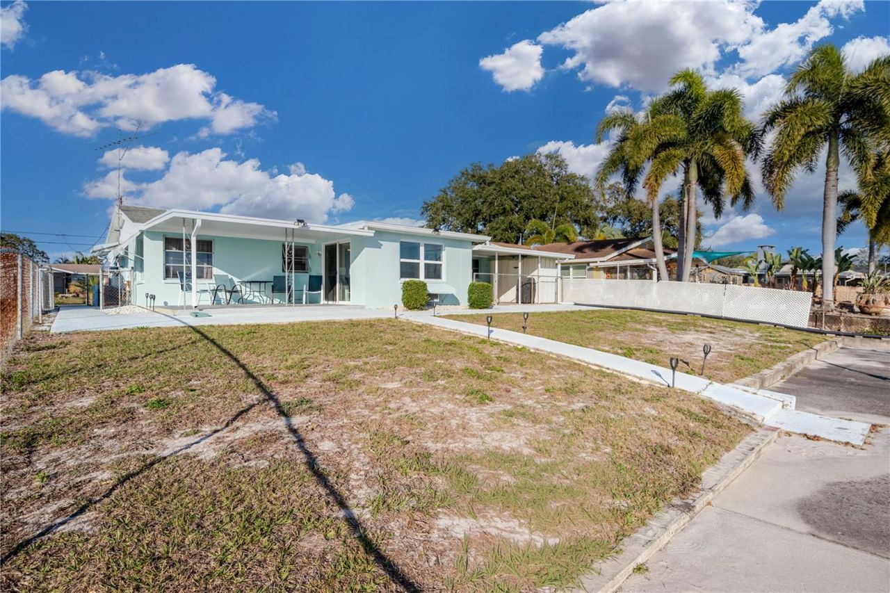 5644 Riddle Road, Holiday, FL 34690 Photo
