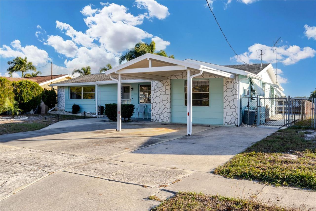 5644 Riddle Road, Holiday, FL 34690 Photo