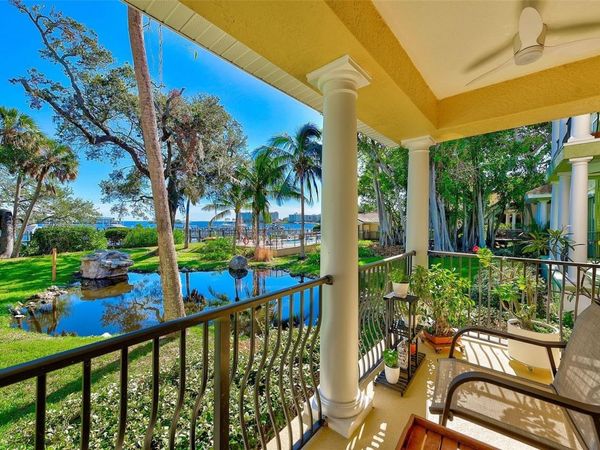 144 BANYAN BAY DRIVE, ST PETERSBURG, FL 33705