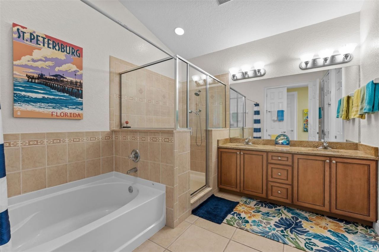 144 Banyan Bay Drive, Saint Petersburg, FL 33705 Photo