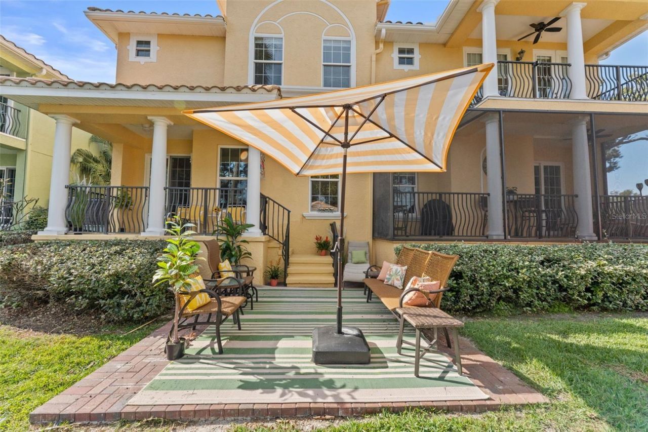 144 Banyan Bay Drive, Saint Petersburg, FL 33705 Photo