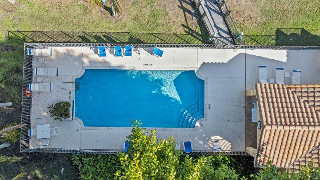 144 Banyan Bay Drive, Saint Petersburg, FL 33705 Photo