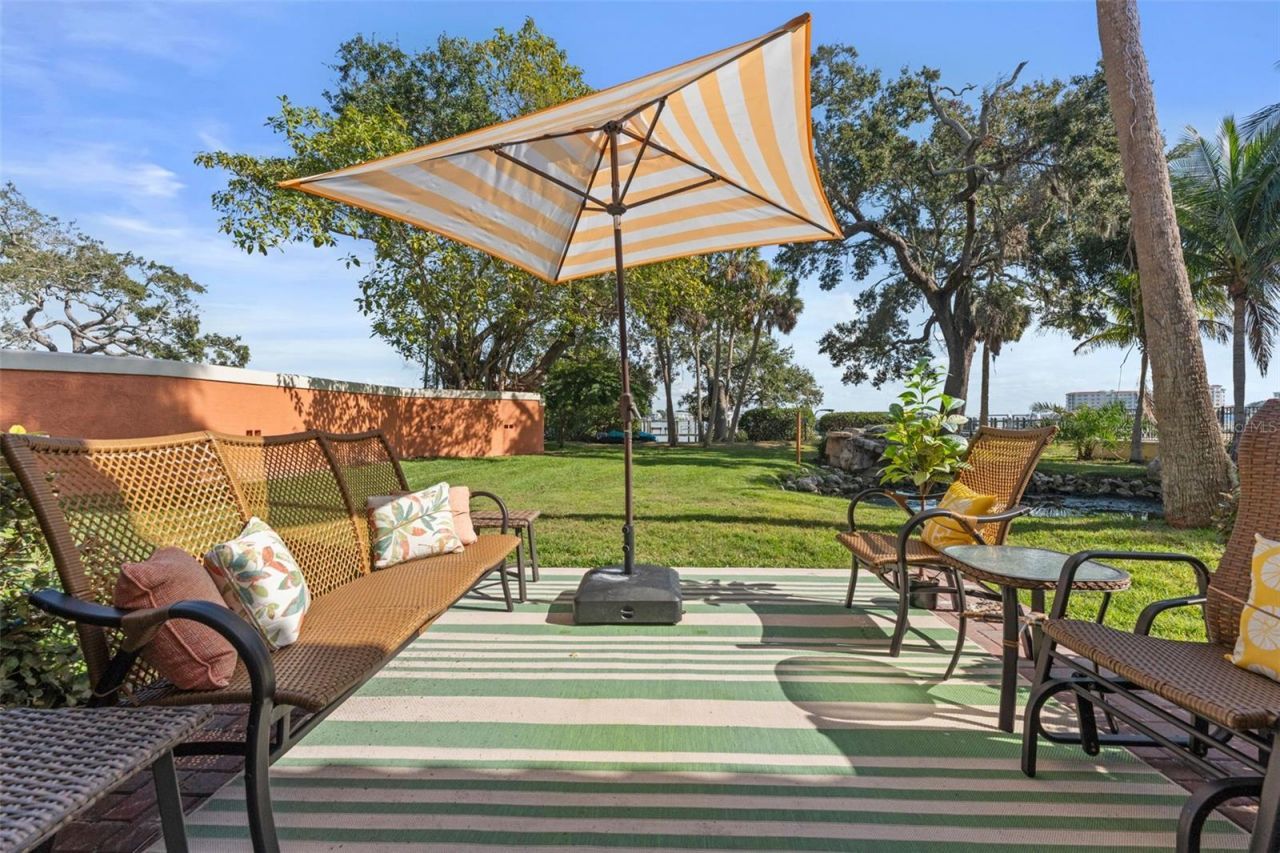 144 Banyan Bay Drive, Saint Petersburg, FL 33705 Photo