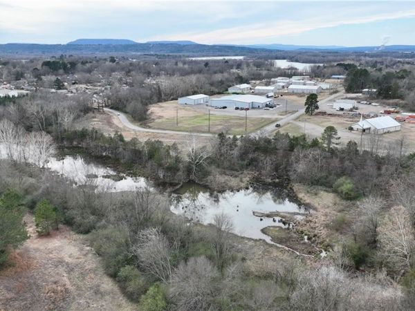 415 Darby Lane, Russellville, AR 72802