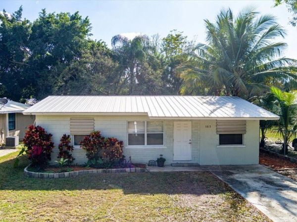 1813 Edgevale Road, Fort Pierce, FL 34982