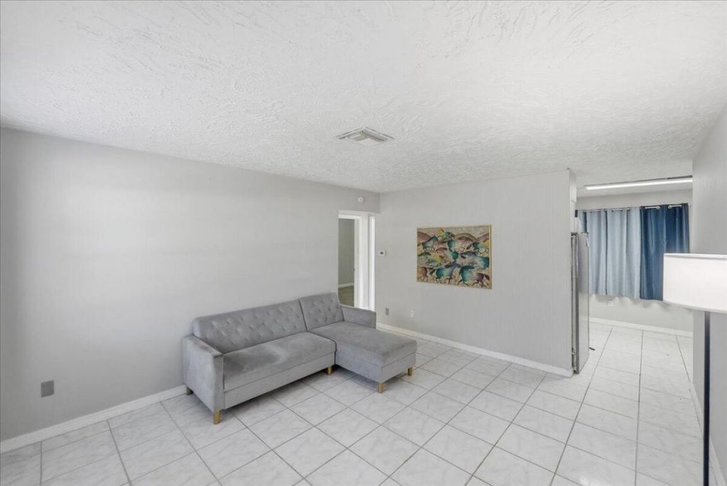 1813 Edgevale Road, Fort Pierce, FL 34982 Photo