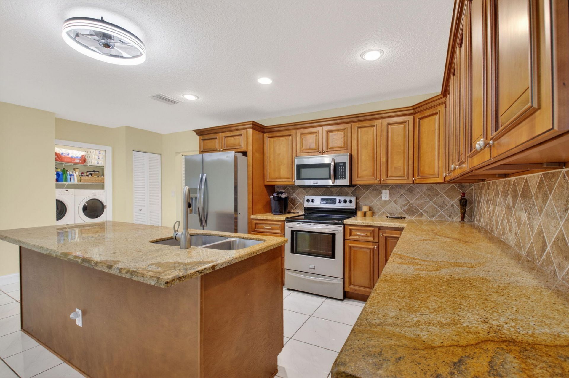 966 NW 37th Avenue, Delray Beach, FL 33445 Photo