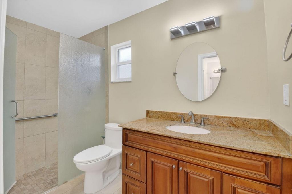 966 NW 37th Avenue, Delray Beach, FL 33445 Photo