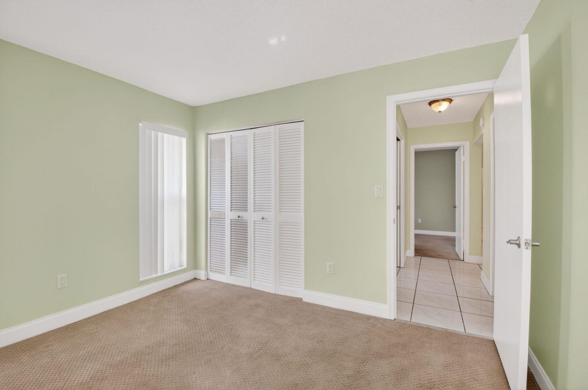 966 NW 37th Avenue, Delray Beach, FL 33445 Photo