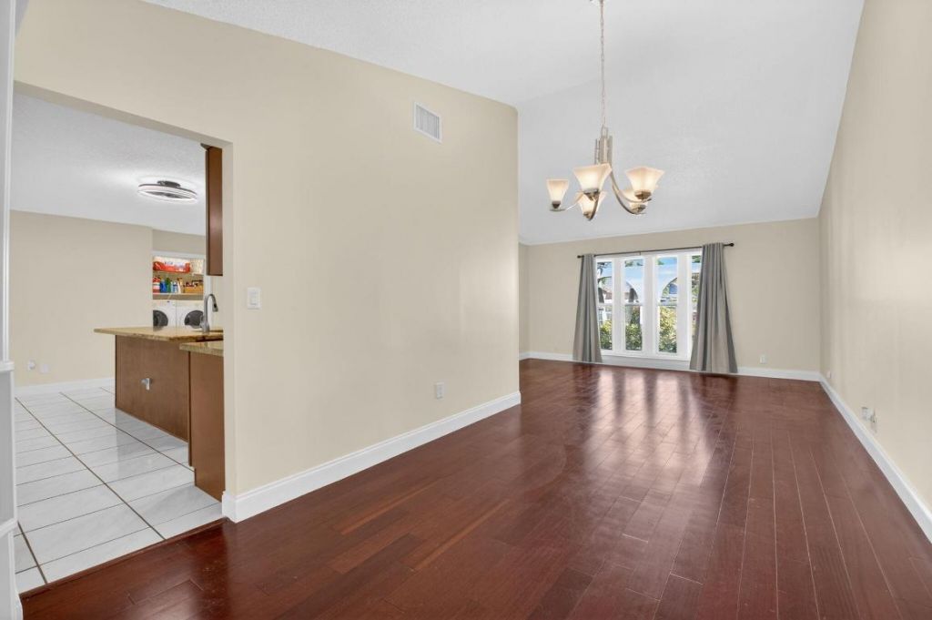 966 NW 37th Avenue, Delray Beach, FL 33445 Photo