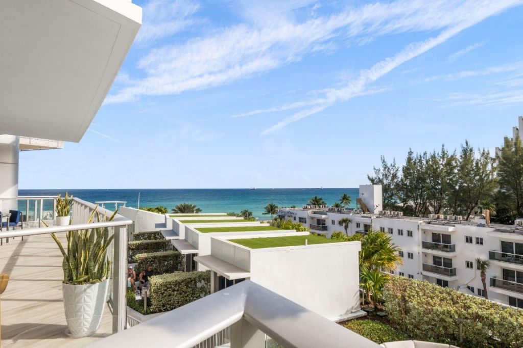 701 N Fort Lauderdale Beach Boulevard, Unit 403, Fort Lauderdale, FL 33304 Photo