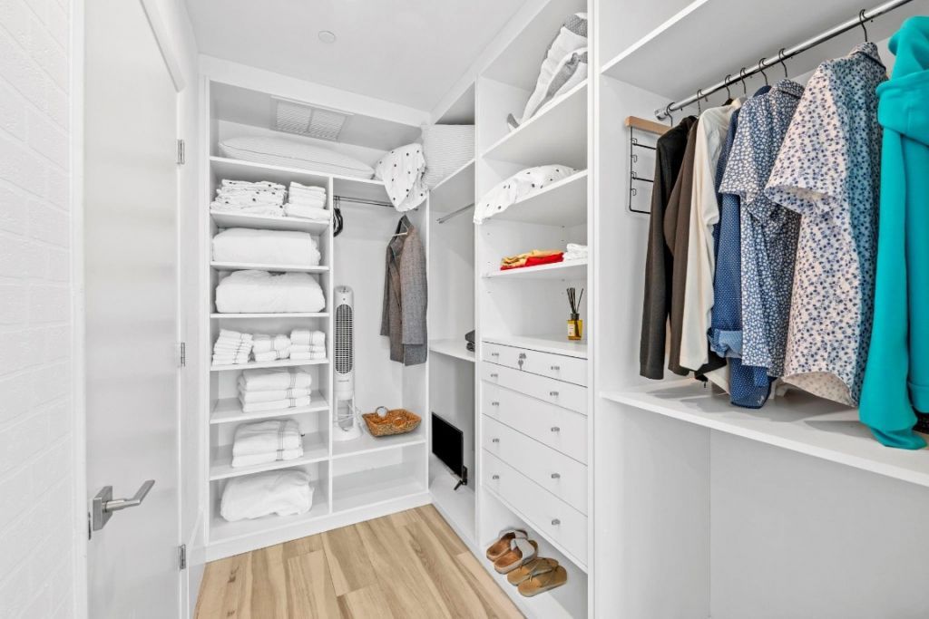 701 N Fort Lauderdale Beach Boulevard, Unit 403, Fort Lauderdale, FL 33304 Photo