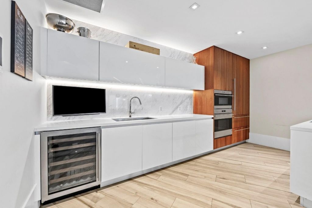 701 N Fort Lauderdale Beach Boulevard, Unit 403, Fort Lauderdale, FL 33304 Photo