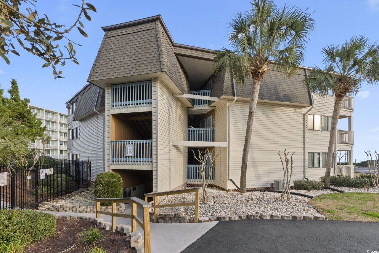 5601 N Ocean Blvd. Photo 4