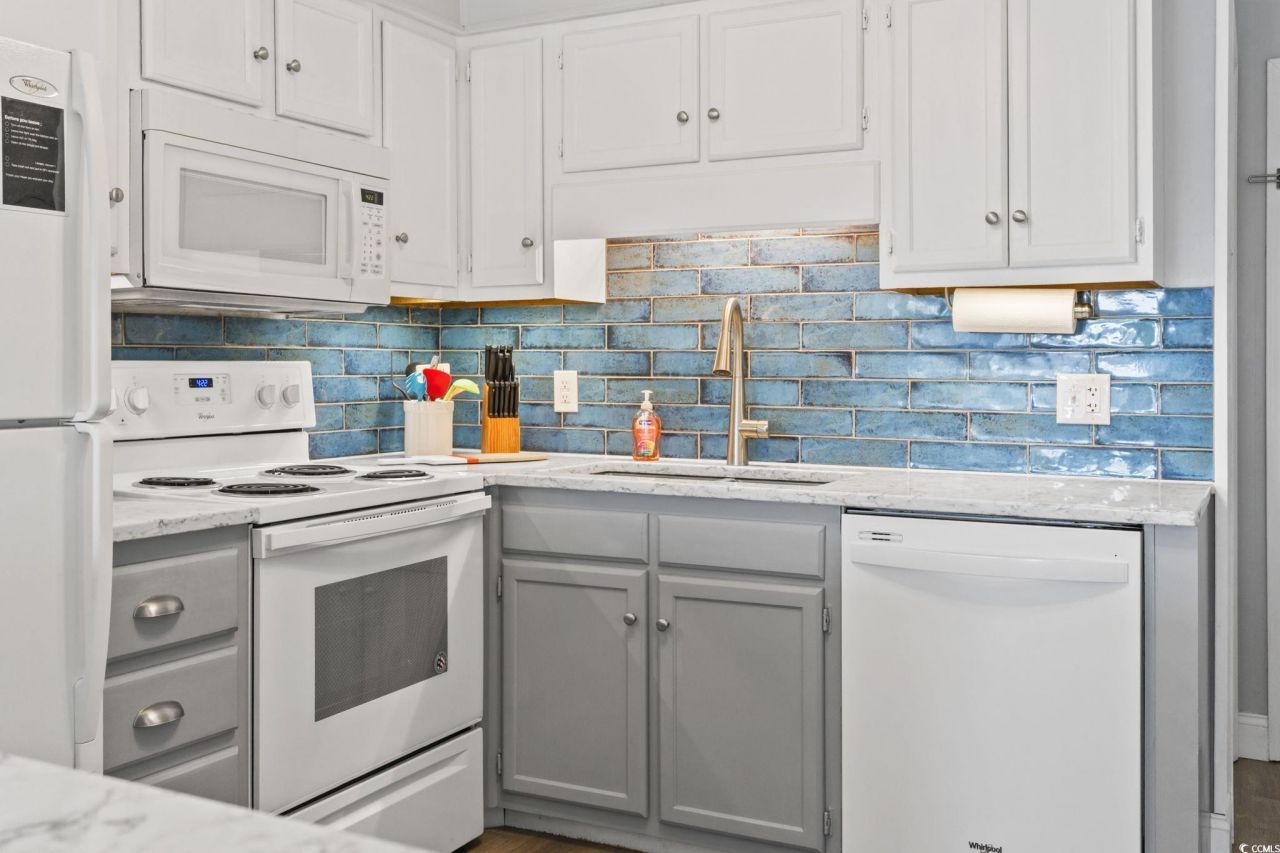 5601 N Ocean Blvd. Photo 9