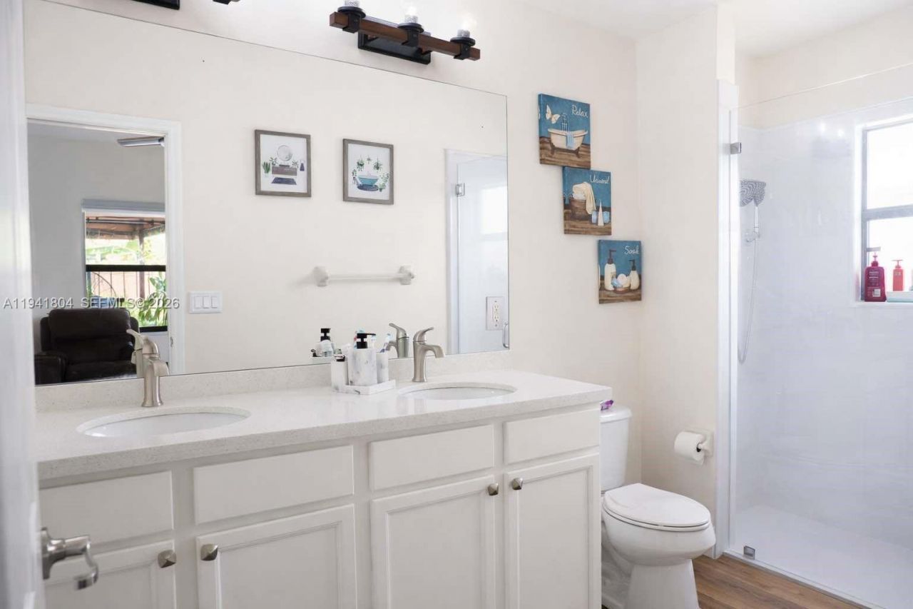 139 NE 26th Ter, Homestead, FL 33033 Photo