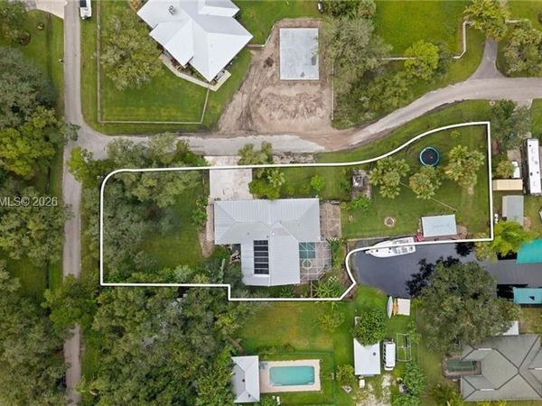 1981 Carbonata Drive, Alva, FL 33920