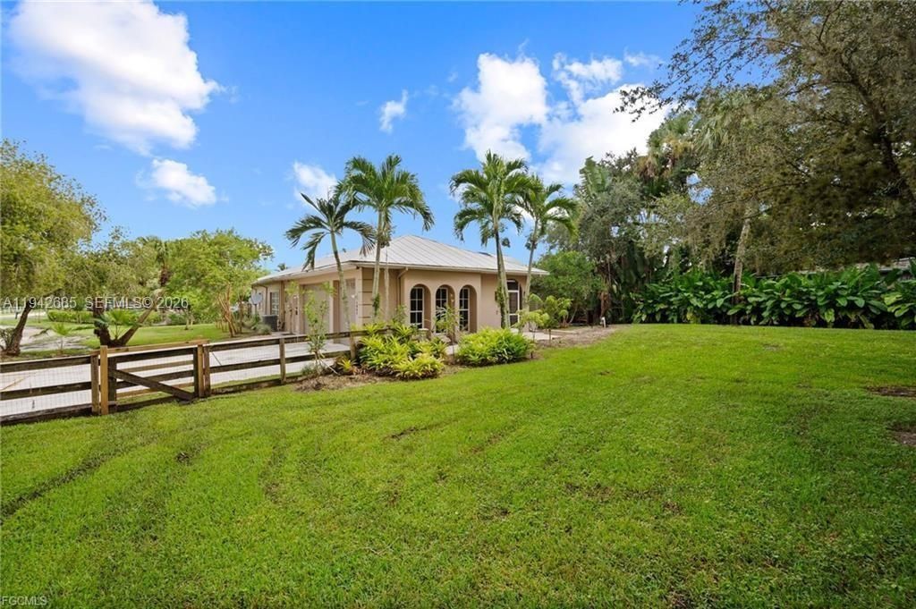 1981 Carbonata Drive, Alva, FL 33920 Photo