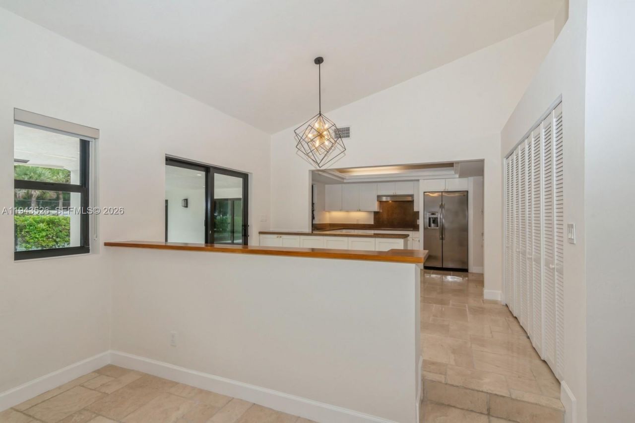 15405 SW 73rd Ct, Palmetto Bay, FL 33157 Photo