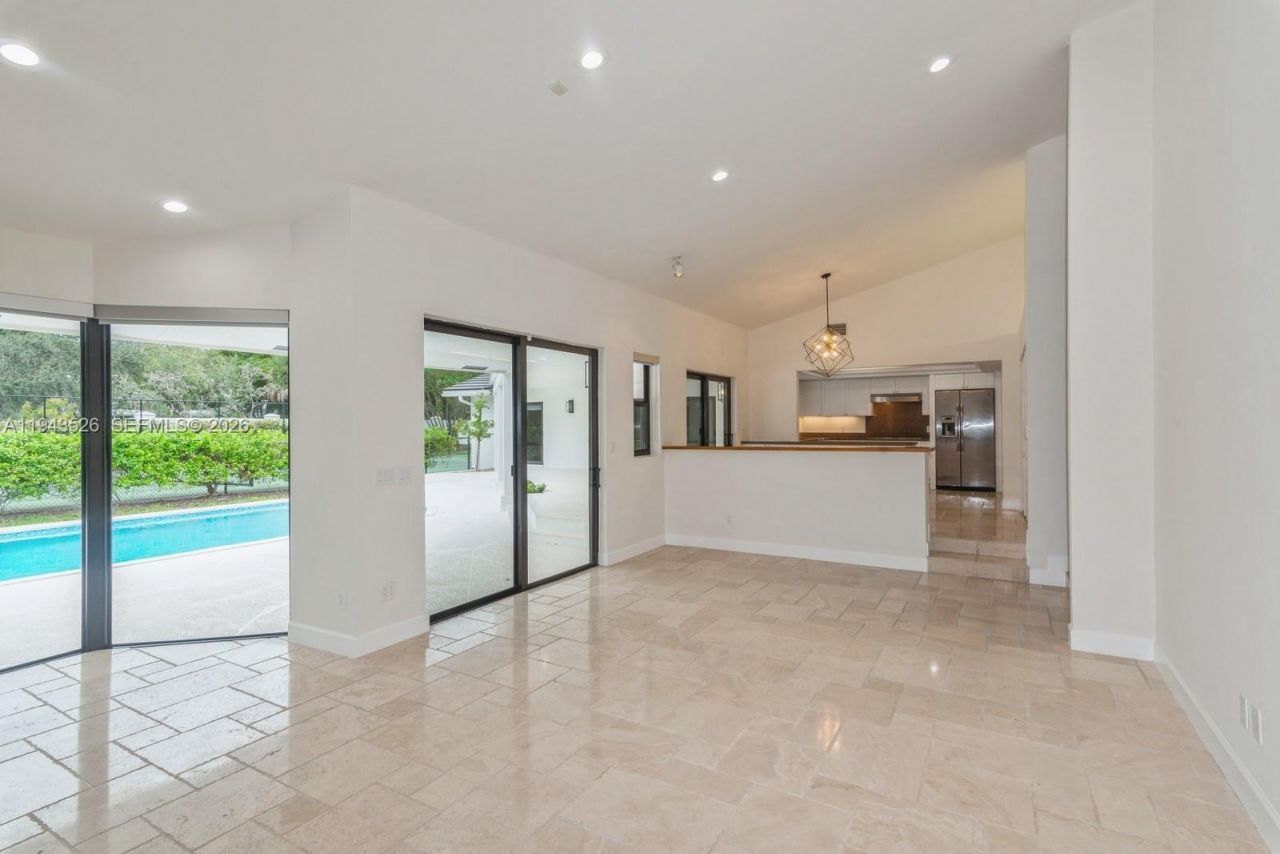 15405 SW 73rd Ct, Palmetto Bay, FL 33157 Photo