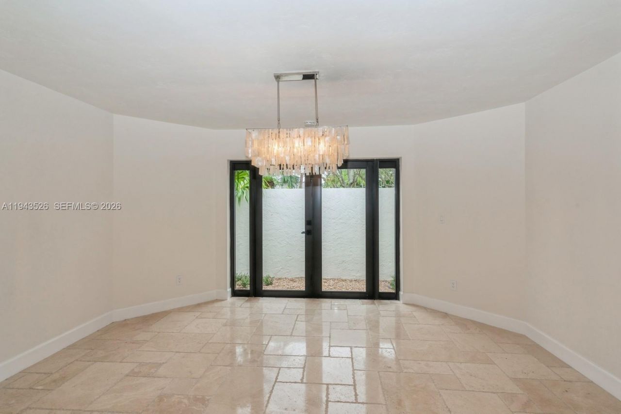 15405 SW 73rd Ct, Palmetto Bay, FL 33157 Photo