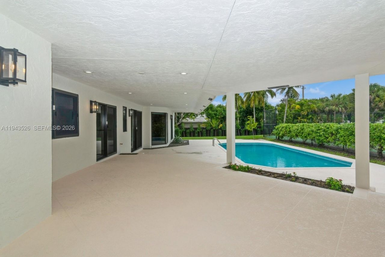 15405 SW 73rd Ct, Palmetto Bay, FL 33157 Photo