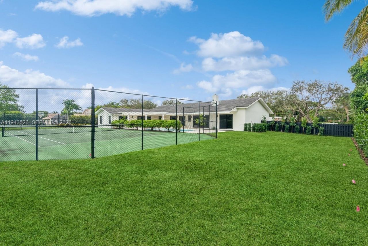 15405 SW 73rd Ct, Palmetto Bay, FL 33157 Photo