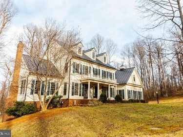 7150 KENTHURST LANE, THE PLAINS, VA 20198