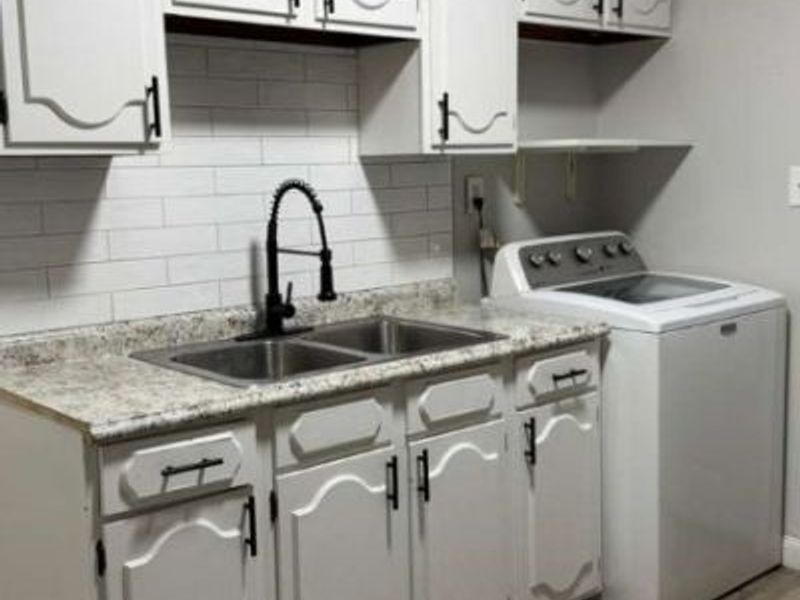 4281 Cricket Lane, Warrensville Heights, OH 44128 Photo 5