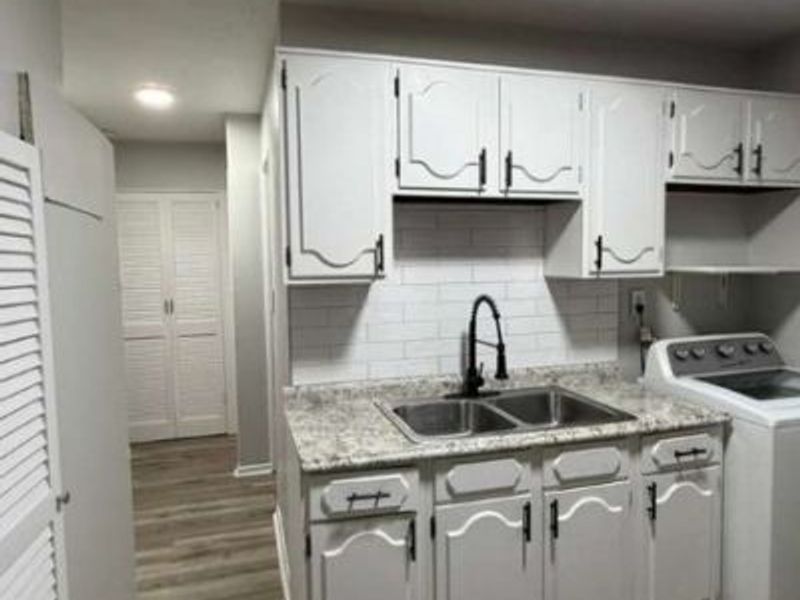 4281 Cricket Lane, Warrensville Heights, OH 44128 Photo 7